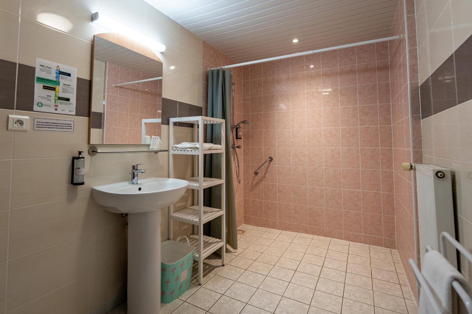Villa Hotel 지엔 외부 사진